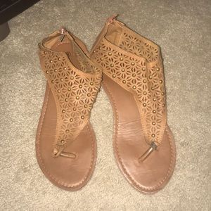 Brown sandals women’s size 9